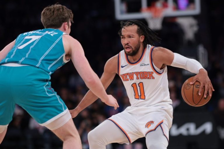Cavs at Knicks odds, how to watch