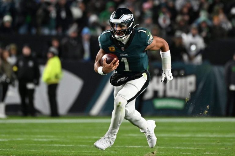 Eagles silence Lions, Jared Goff on ‘Sunday Night Football’