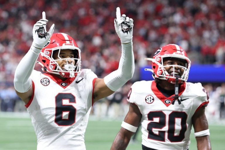 If choosing 12 best teams for CFP bracket, here’s what it could look like