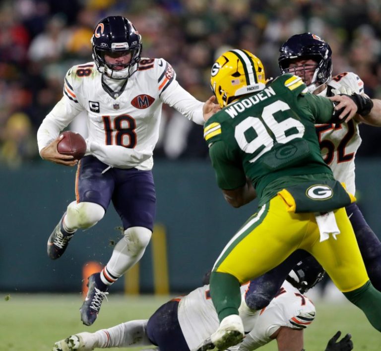 Bears vs. Packers live: Follow Saturday game action here