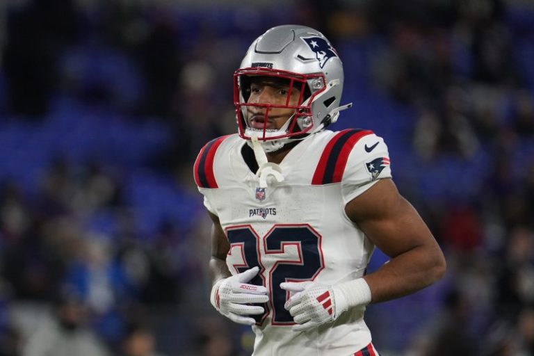 TreVeyon Henderson injury update: Is Patriots RB playing this week?