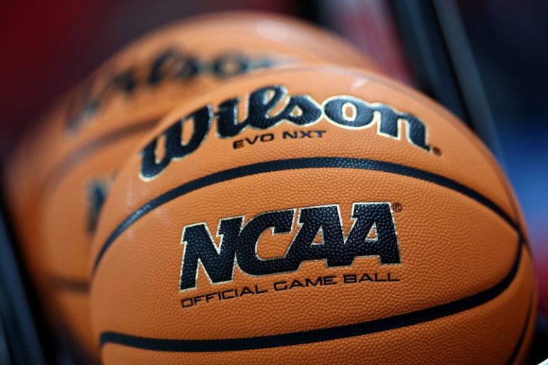 NCAA approves new 15-day transfer window for college basketball
