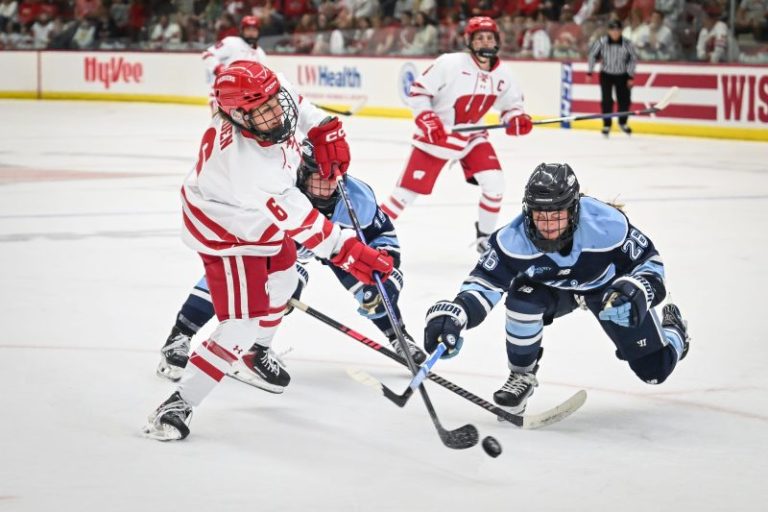 NCAA women’s hockey power rankings: A tale of 2 Bulldogs