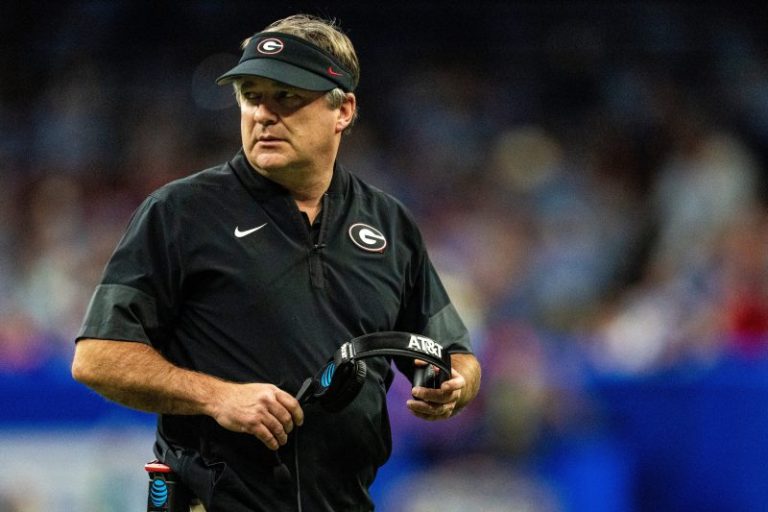 Kirby Smart won’t change his ways at Georgia. Is that genius or stubborn?