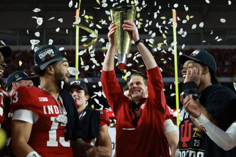 Curt Cignetti contract: Indiana football gives raise after title run