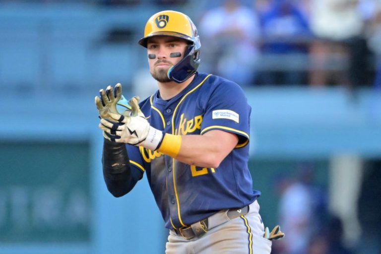 Red Sox, Brewers complete six-player deal as camps prepare to open