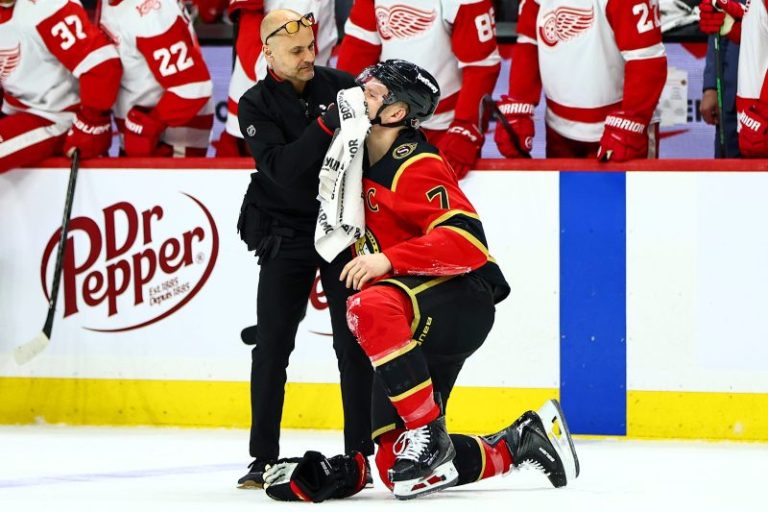 USA hockey star bloodied by big hit in NHL return