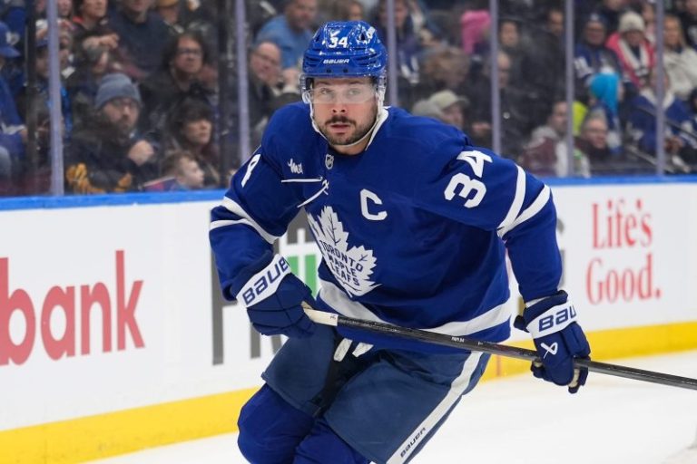 Team USA captain gets interesting reception from Toronto fans